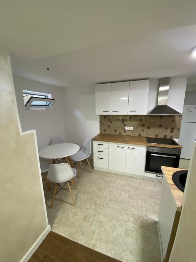 Baron Apartment Belgrado Buitenkant foto